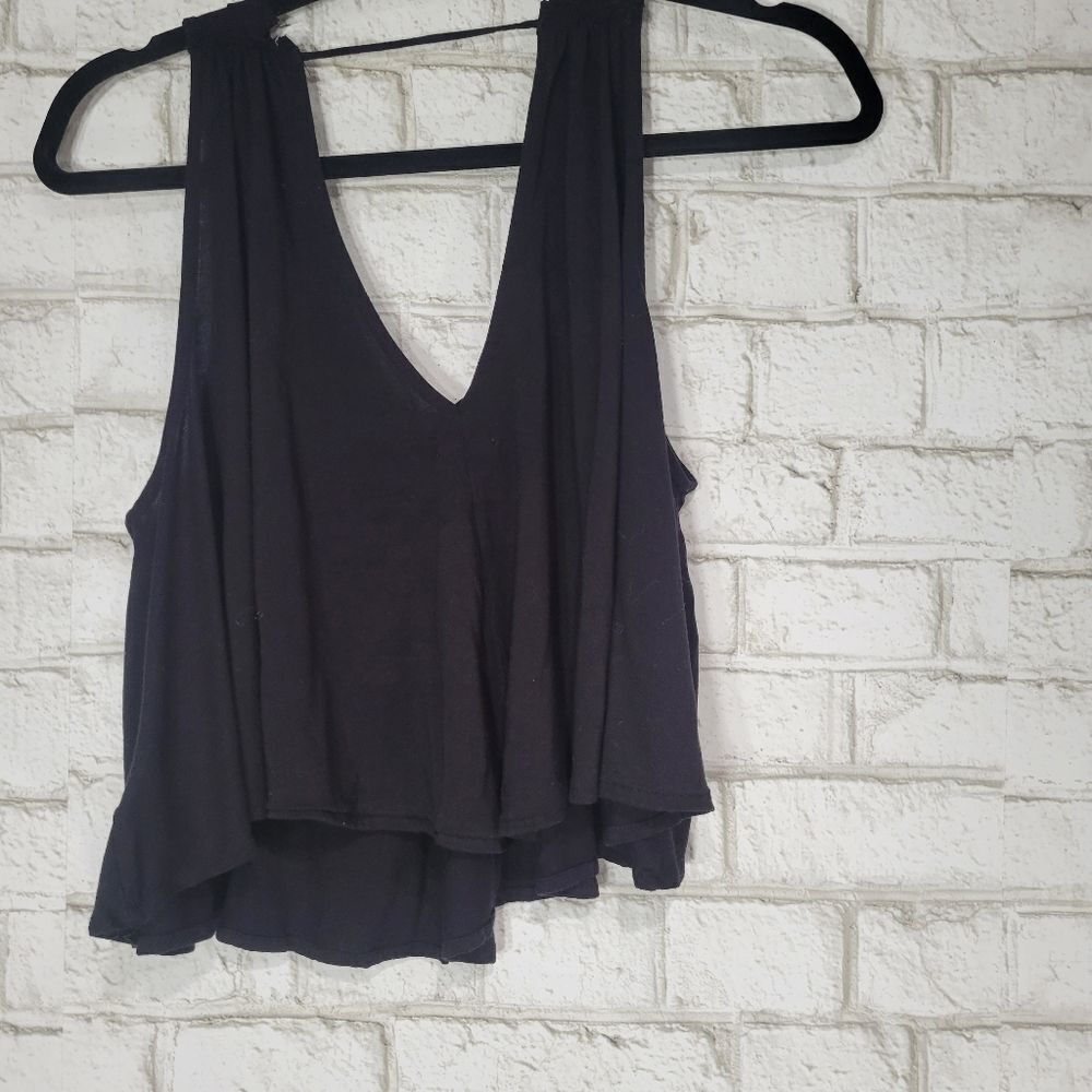 Kimchi Blue from Urban Outfitters crop flowy tank - Picture 11 of 14